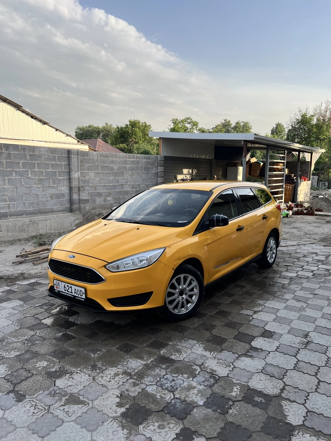 Ford Focus III Рестайлинг 1.6 MT