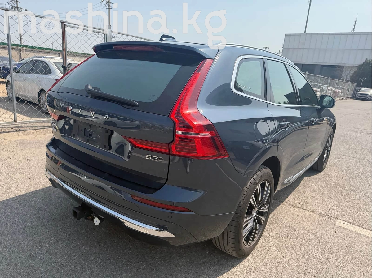 Volvo XC60 II Рестайлинг 2.0 AT