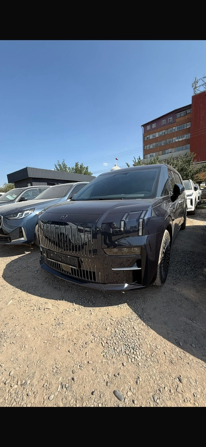 Zeekr 009 I Рестайлинг 140 kWh Electro AT 4WD