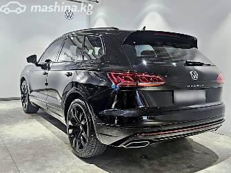 Volkswagen Touareg III 3.0d AT 4WD