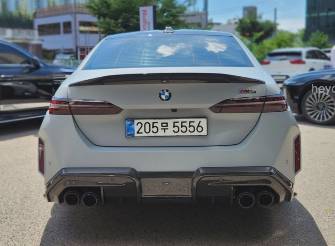 BMW M5 VII (G90) 4.4hyb AT 4WD