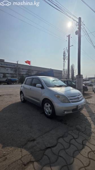 Toyota Ist I 1.3 AT