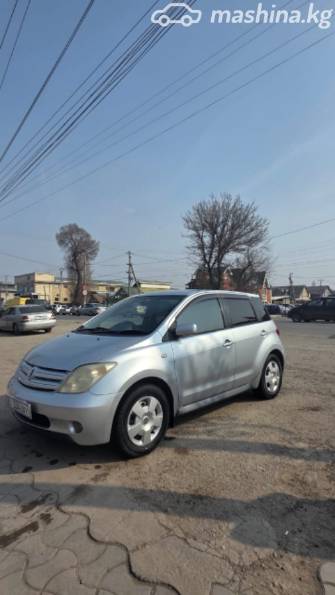 Toyota Ist I 1.3 AT