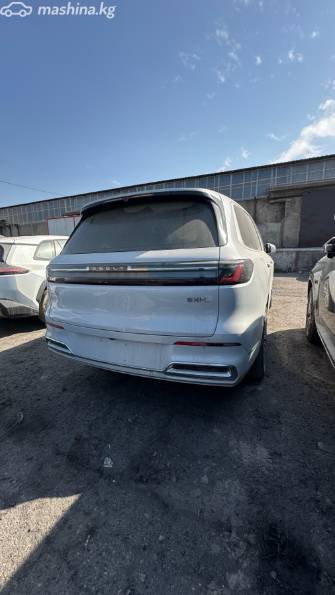 Geely Galaxy M9 1.5hyb AT 4WD
