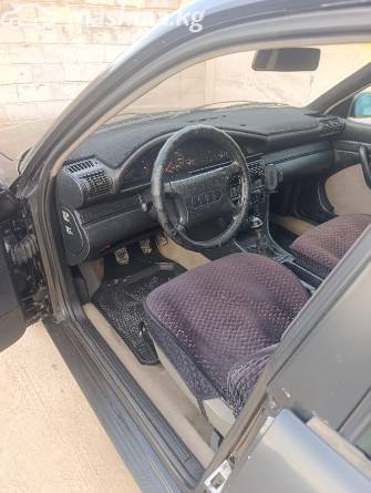 Audi 100 IV (C4) 2.3 MT