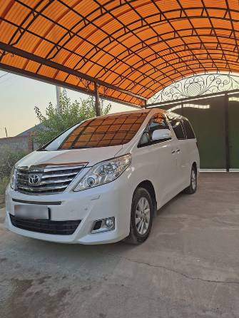 Toyota Alphard II 3.5 AT