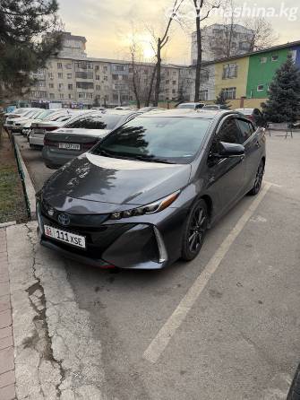 Toyota Prius IV Рестайлинг (XW50) 1.8hyb AT