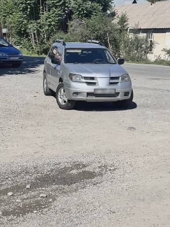 Mitsubishi Outlander I 2.0 AT