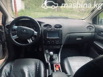 Ford Focus II 1.8 MT