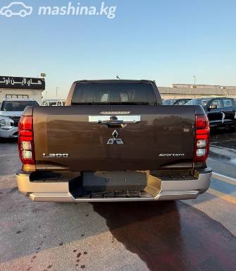 Mitsubishi L200 VI 2.4d AT 4WD