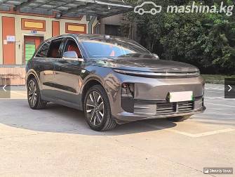LiXiang L6 1.5hyb AT 4WD