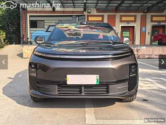 LiXiang L6 1.5hyb AT 4WD
