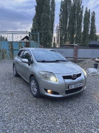 Toyota Auris I 1.6 AT