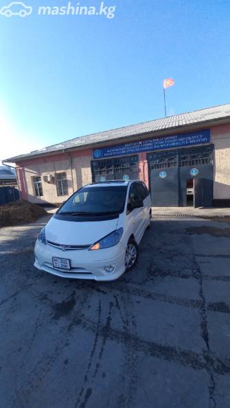 Toyota Estima II Рестайлинг 2.4 AT 4WD