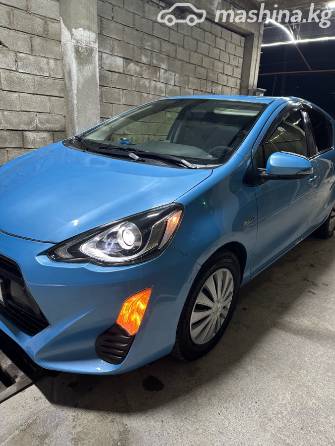 Toyota Prius c I Рестайлинг 1.5hyb CVT