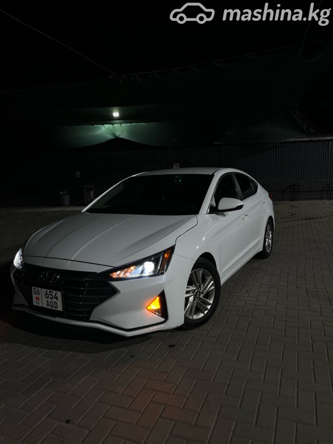 Hyundai Elantra VI (AD) Рестайлинг 2.0 AT