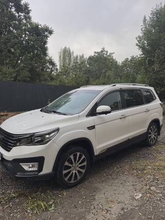 Dongfeng iX7 2.0 AT