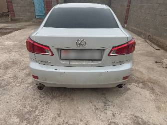 Lexus IS II 250 2.5 AT