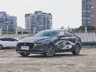 Mazda 3 IV (BP) 2.5 AT 4WD