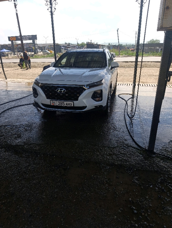 Hyundai Santa Fe IV 2.4 AT 4WD