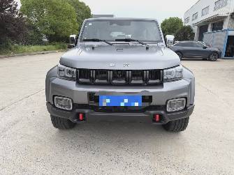 BAIC BJ40 I Рестайлинг 2.0 AT 4WD