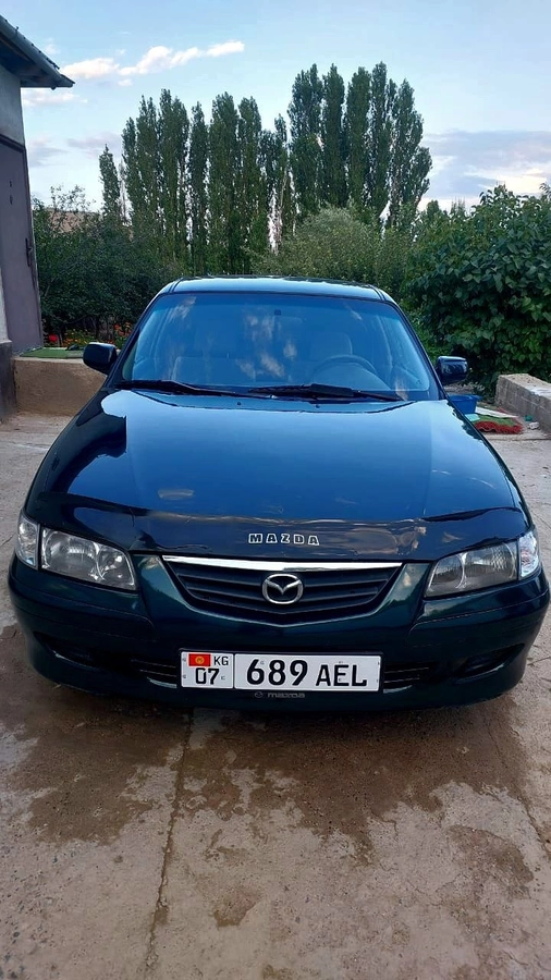 Mazda Capella VI 1.8 MT