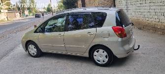 Toyota Corolla Verso I 1.8 MT