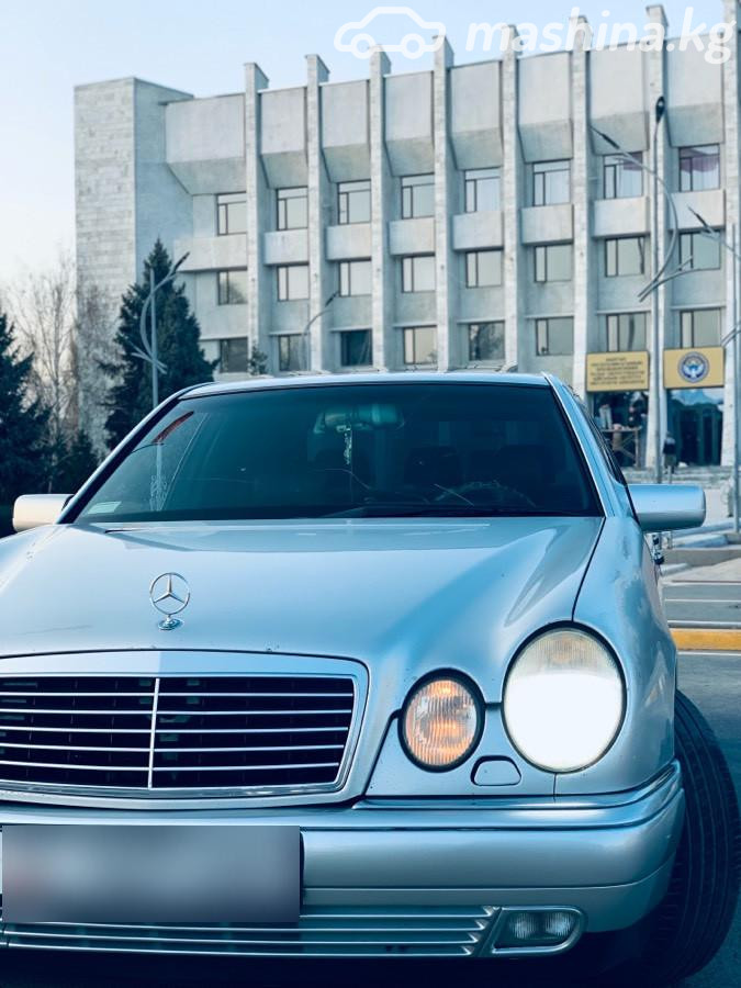Открыть фото Mercedes-Benz E-Класс II (W210, S210) 320 3.2 AT