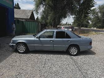 Mercedes-Benz W124 230 2.3 MT