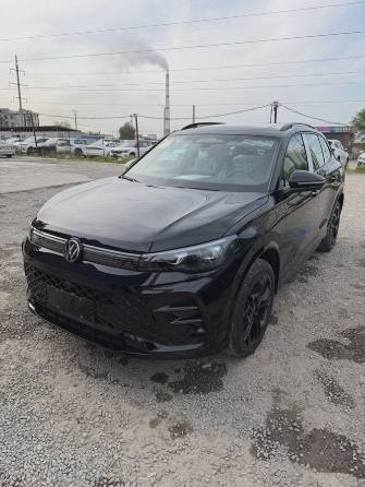 Volkswagen Tiguan III (China Market) 2.0 AMT 4WD