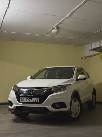 Honda Vezel I Рестайлинг 1.5 CVT