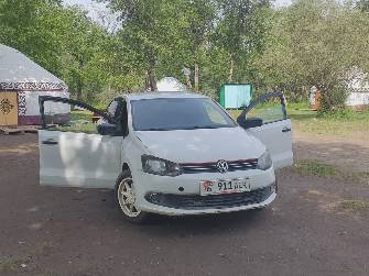 Volkswagen Polo V 1.6 MT
