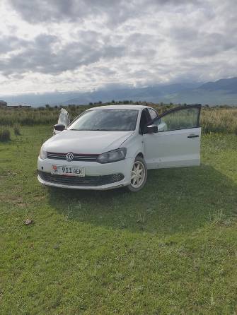 Volkswagen Polo V 1.6 MT
