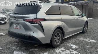 Toyota Sienna IV 2.5hyb AT 4WD