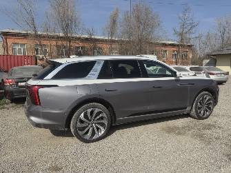 Hongqi E-HS9 120 kWh Electro AT 4WD