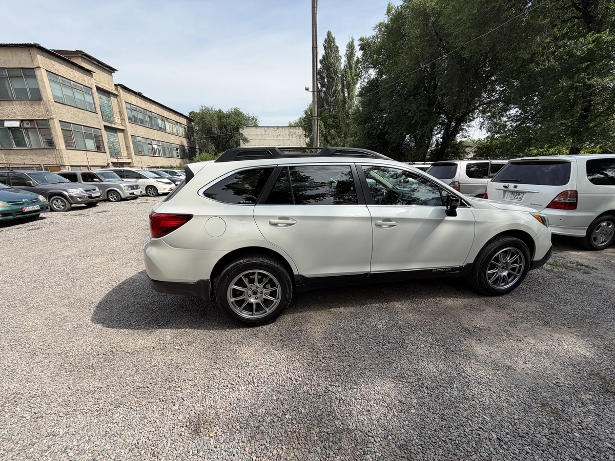 Subaru Outback V 2.5 CVT 4WD