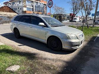 Toyota Avensis II 2.2d MT