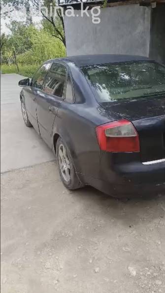 Audi A4 II (B6) 2.5d MT 4WD