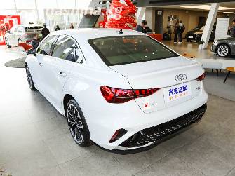 Audi A3 IV (8Y) Рестайлинг 35 TFSI 1.5 AMT