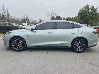 BYD Seal 06 1.5hyb CVT