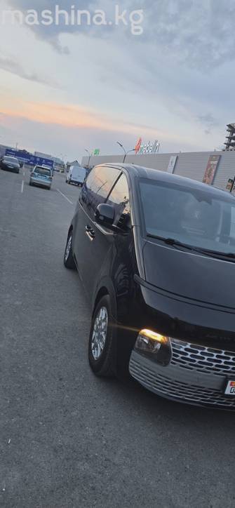 Hyundai Staria 2.2d AT