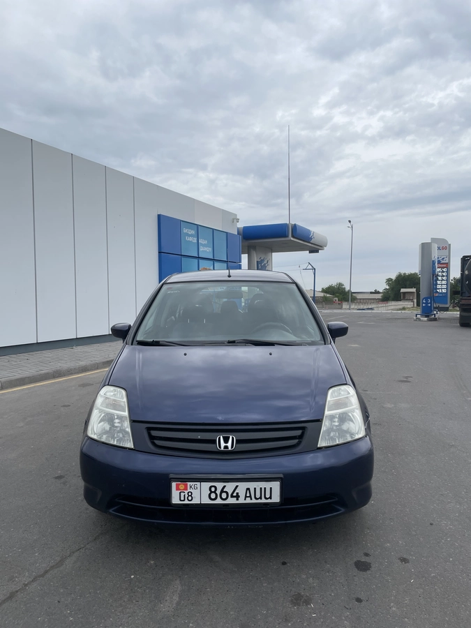 Открыть фото Honda Stream I 2.0 MT