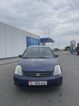 Honda Stream I 2.0 MT