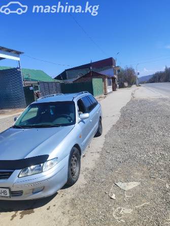 Mazda 626 V (GF) 1.8 MT