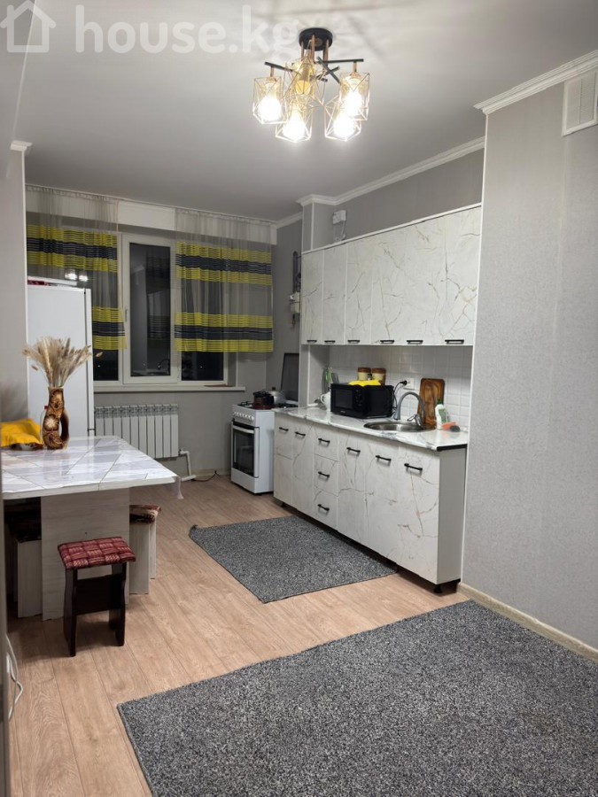 Открыть фото 2-комн. кв., 60 м2