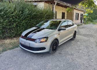 Volkswagen Polo V 1.6 AT