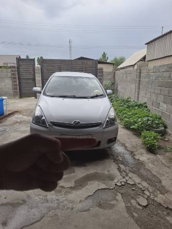 Toyota Wish I 1.8 AT