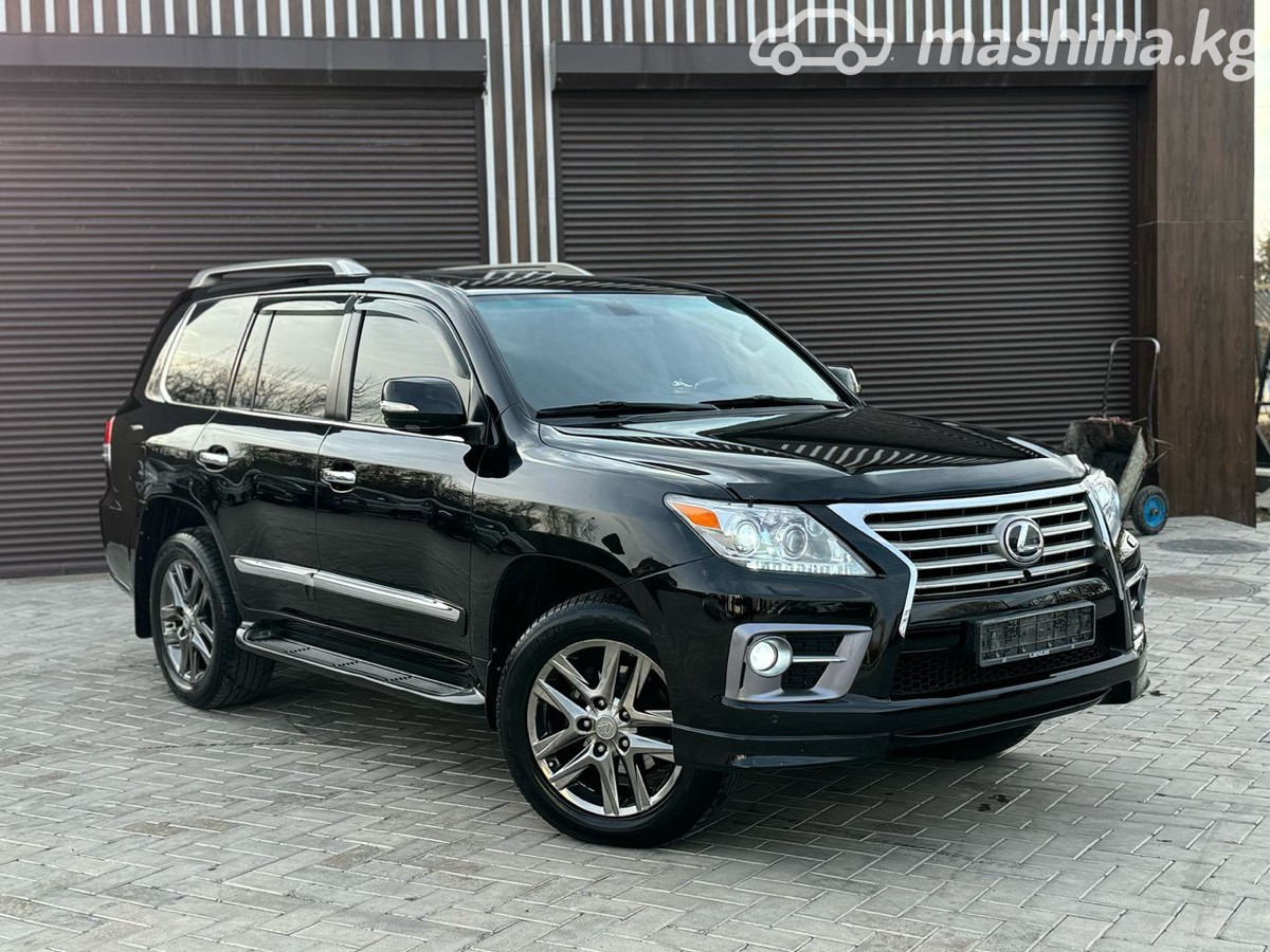 Lexus LX III 570 5.7 AT 4WD
