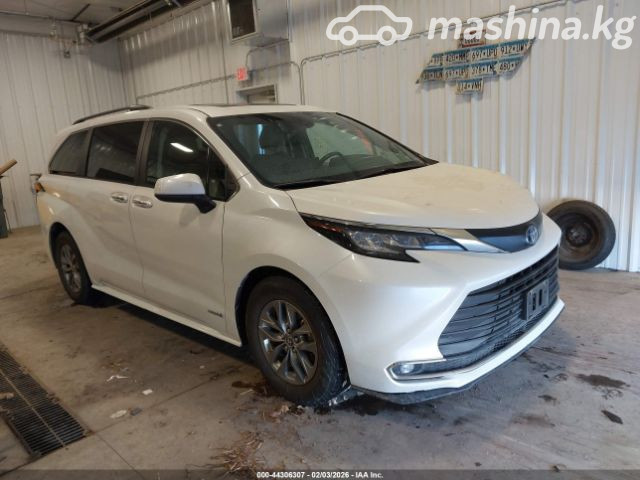 Toyota Sienna IV 2.5hyb AT