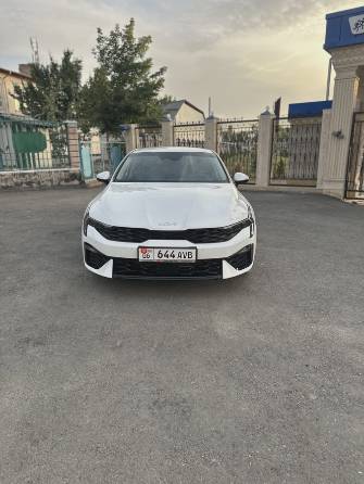 Kia K5 III Рестайлинг 2.0 AT
